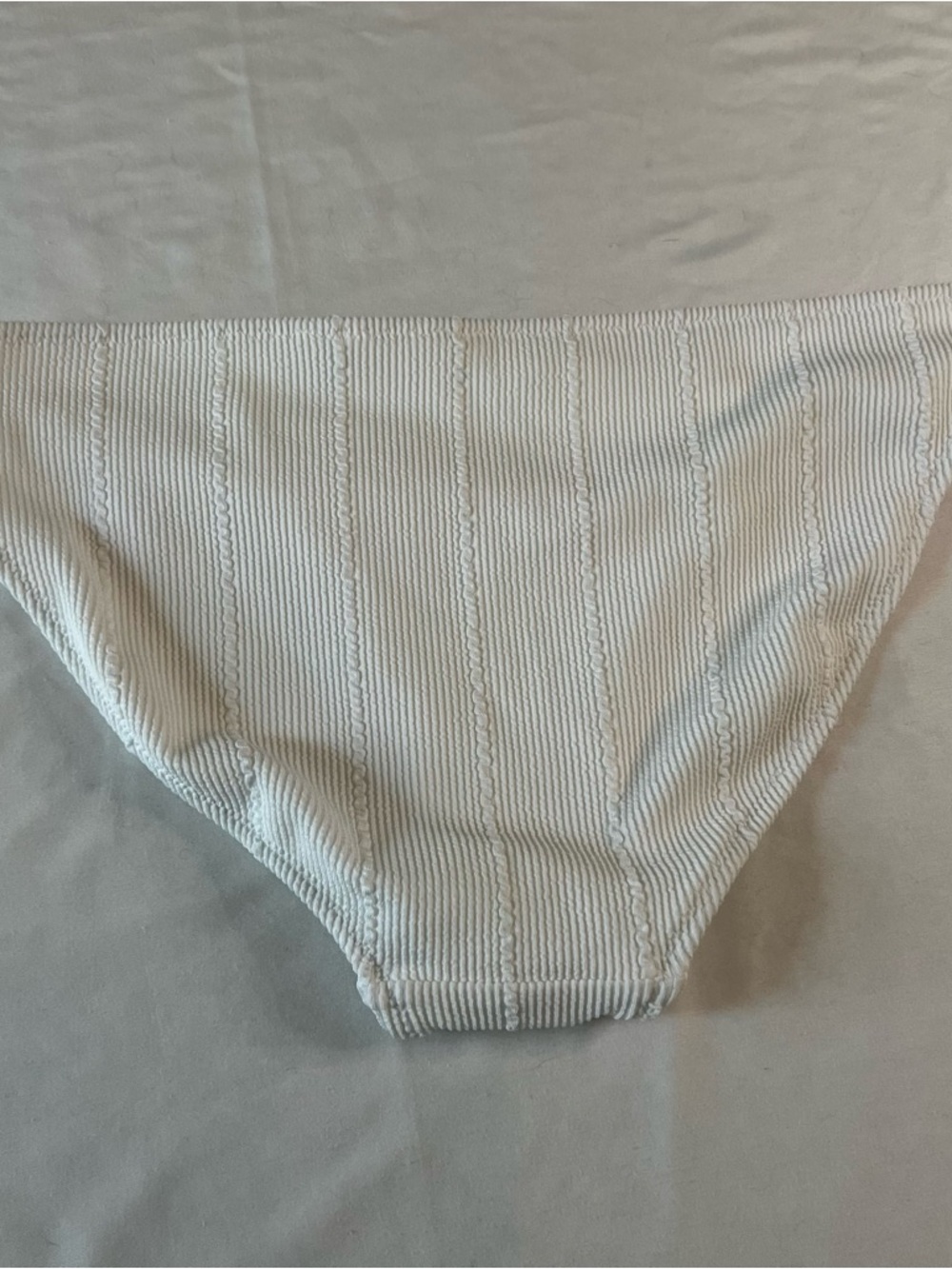 Aerie White Ribbed Bikini Bottom Size L NWT Textured Swim - Picture 2 of 4